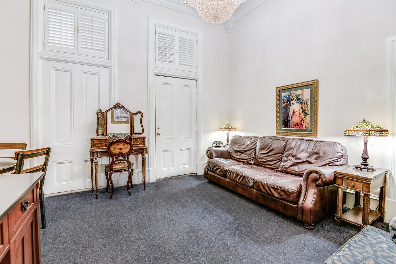 Chateau Orleans New Orleans Exteriör bild